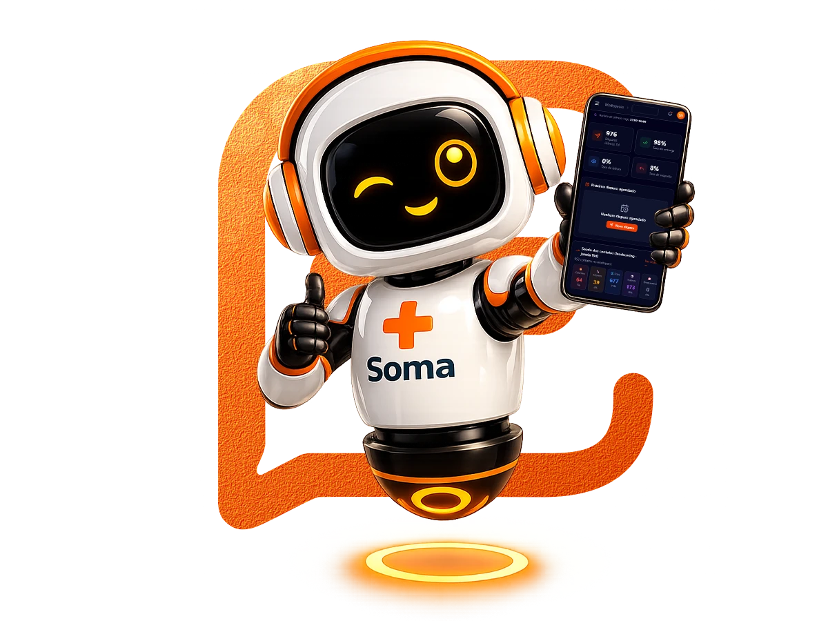 Soma, o mascote da somado, segurando um celular com o WhatsApp do mercado
